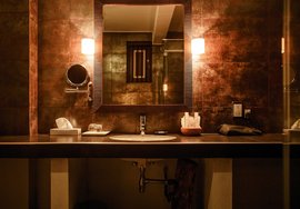 Schlicht und stilvoll - das Interieur im Badezimmer