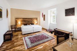 Superior Zimmer im hellen Design im Hotel Garnison