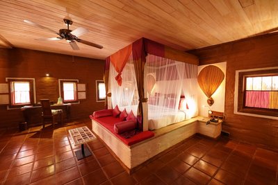 Im Deluxe Room des Ayurvie Sigiriya lässt es sich wunderbar entspannen