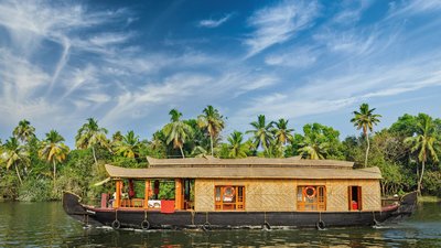 Auf einem Hausboot lässt sich am besten die Natur der Backwaters erkunden 