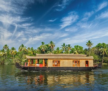 Auf einem Hausboot lässt sich am besten die Natur der Backwaters erkunden 