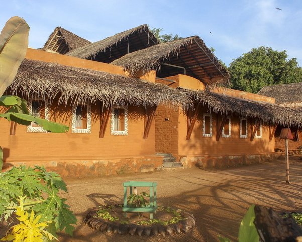 Das Ayurvie Sigiriya in traditioneller Lehmbauweise