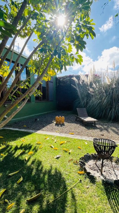 Tanken Sie die Sonne Teneriffas auf der Liegewiese