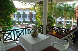 Gemütlicher Balkon im Lanka Princess Gemütlicher Balkon im Lanka Princess