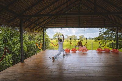 Entspannen Sie zwischen den Ayurveda Anwendungen mit Yoga und Meditation