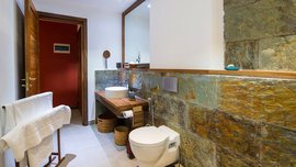 Die Badezimmer im Beach Front Room
