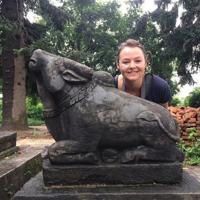 Mitarbeiterin Angelika Sturtz in Pashupatinath