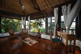 Die luftig und traditionellen Zimmer laden zum Wohlfühlen ein