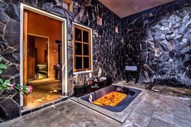 Entspannen Sie im Jacuzzi direkt in ihrem Zimmer