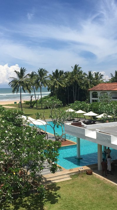 Direkt am Strand finden Sie das Heritance Ayurveda Maha Gedara