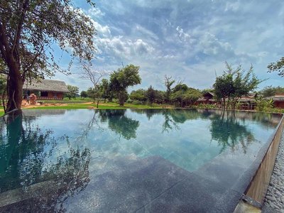 Im Sigiriya besteht auch die Möglichkeit sich im Pool zu erfrischen