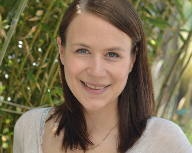 Viktoria Hintz aus dem Ayurveda Team berät Sie gerne persönlich unter +49 (0)2226-1588-307 Viktoria Hintz aus dem Ayurveda Team berät Sie gerne persönlich unter +49 (0)2226-1588-307
