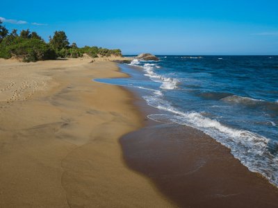 Der Kirinda Beach mit seiner wunderschönen goldenen Farbe