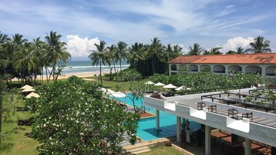 Direkt am Strand finden Sie das Heritance Ayurveda Maha Gedara