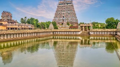 Besuchen Sie den eindrucksvollen Nataraja Tempel Besuchen Sie den eindrucksvollen Nataraja Tempel