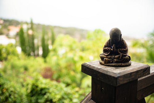 Buddha Statuen schmücken die Casita