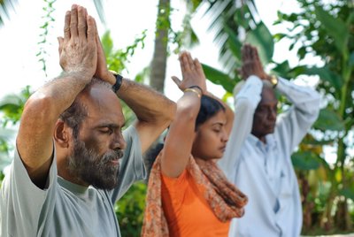 Die täglichen Yoga-Stunden laden zur Entspannung ein