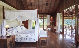 Die Pool Villa lädt zum Wohlfühlen ein