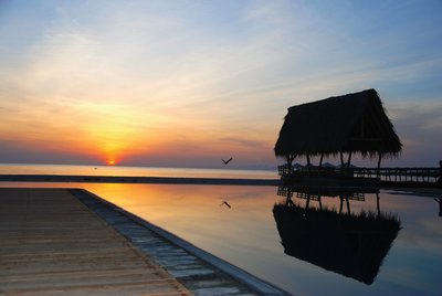 Das Ayurveda Resort bei Sonnenuntergang