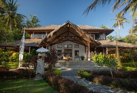 Das Haupthaus vom Prana Veda Sanctuary