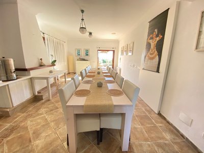 Gemeinsam mit Gleichgesinnten zusammensitzen