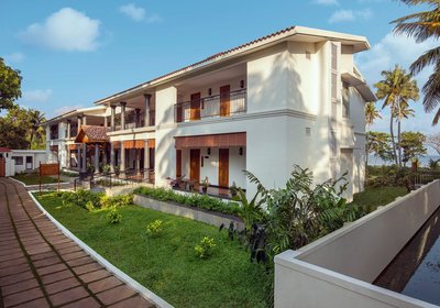 Die Häuser im Amal Tamara inmitten der Natur